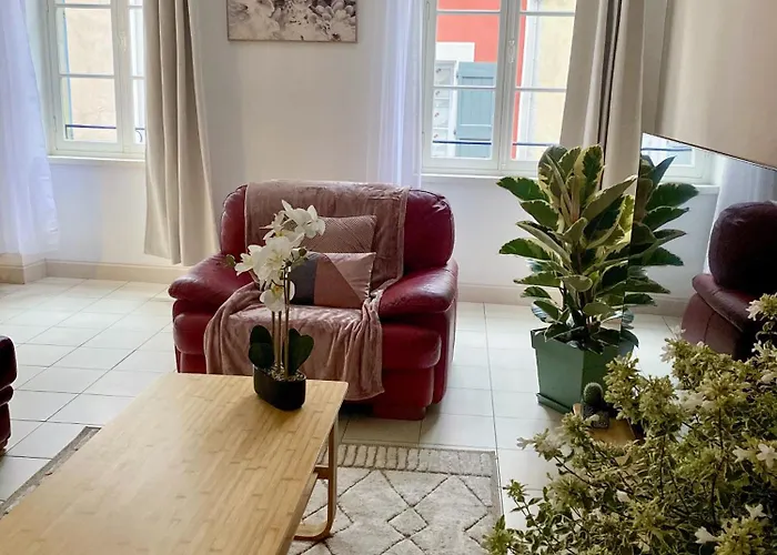 T3 Situe Pres De La Place Carnot * قرقشونه